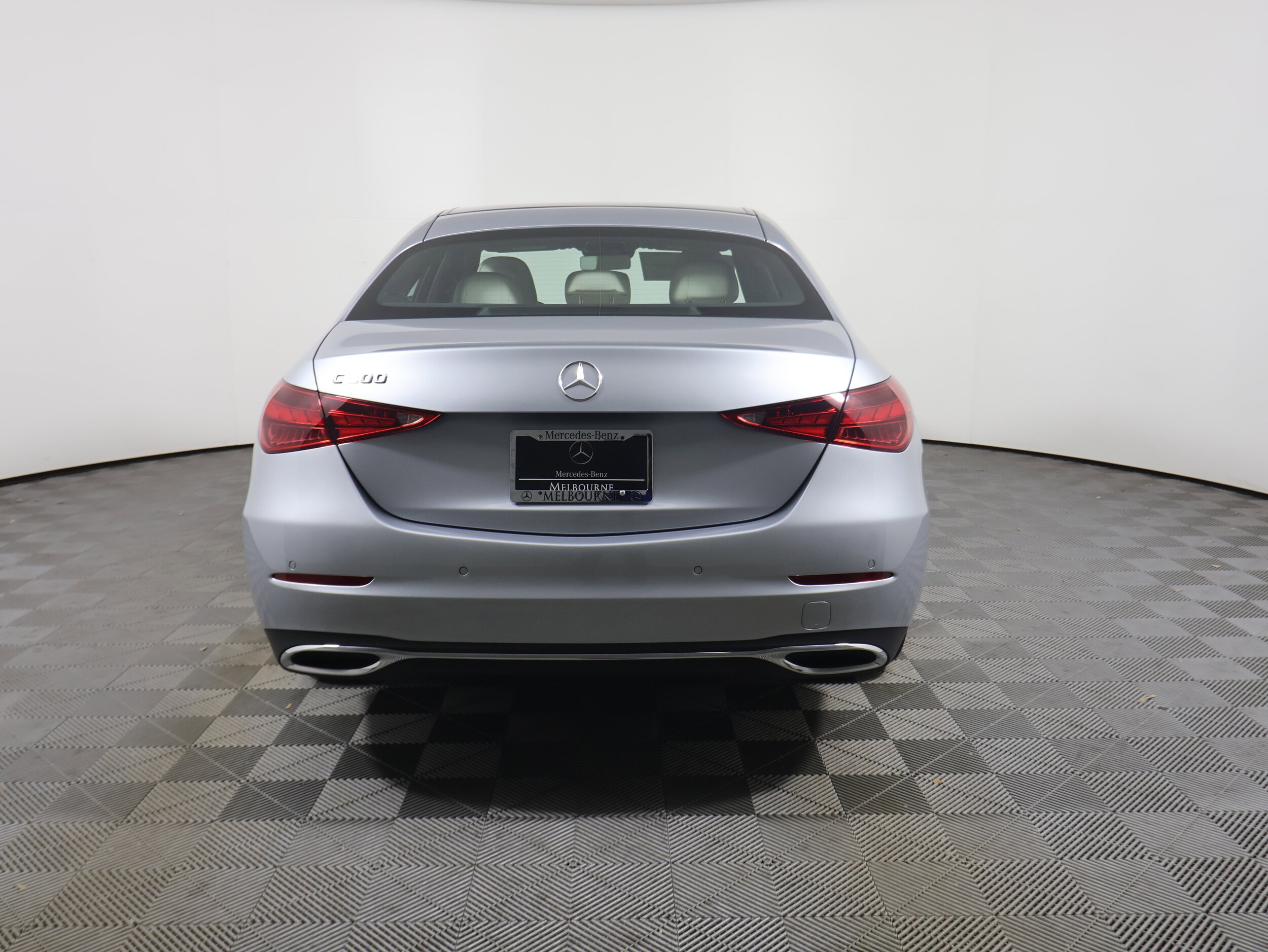 2025 Mercedes Benz C 300 photo 4