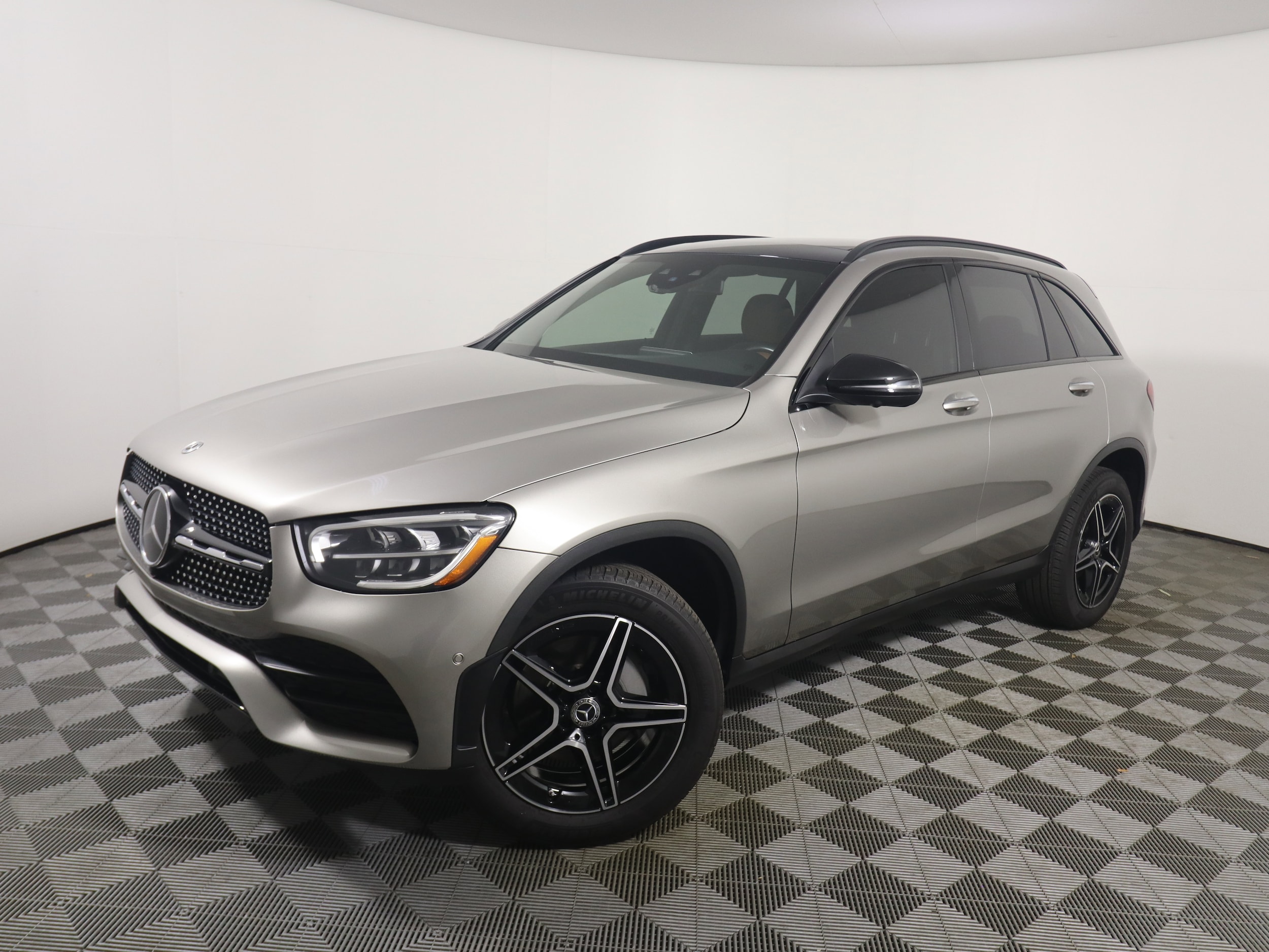 2021 Mercedes-Benz GLC GLC300