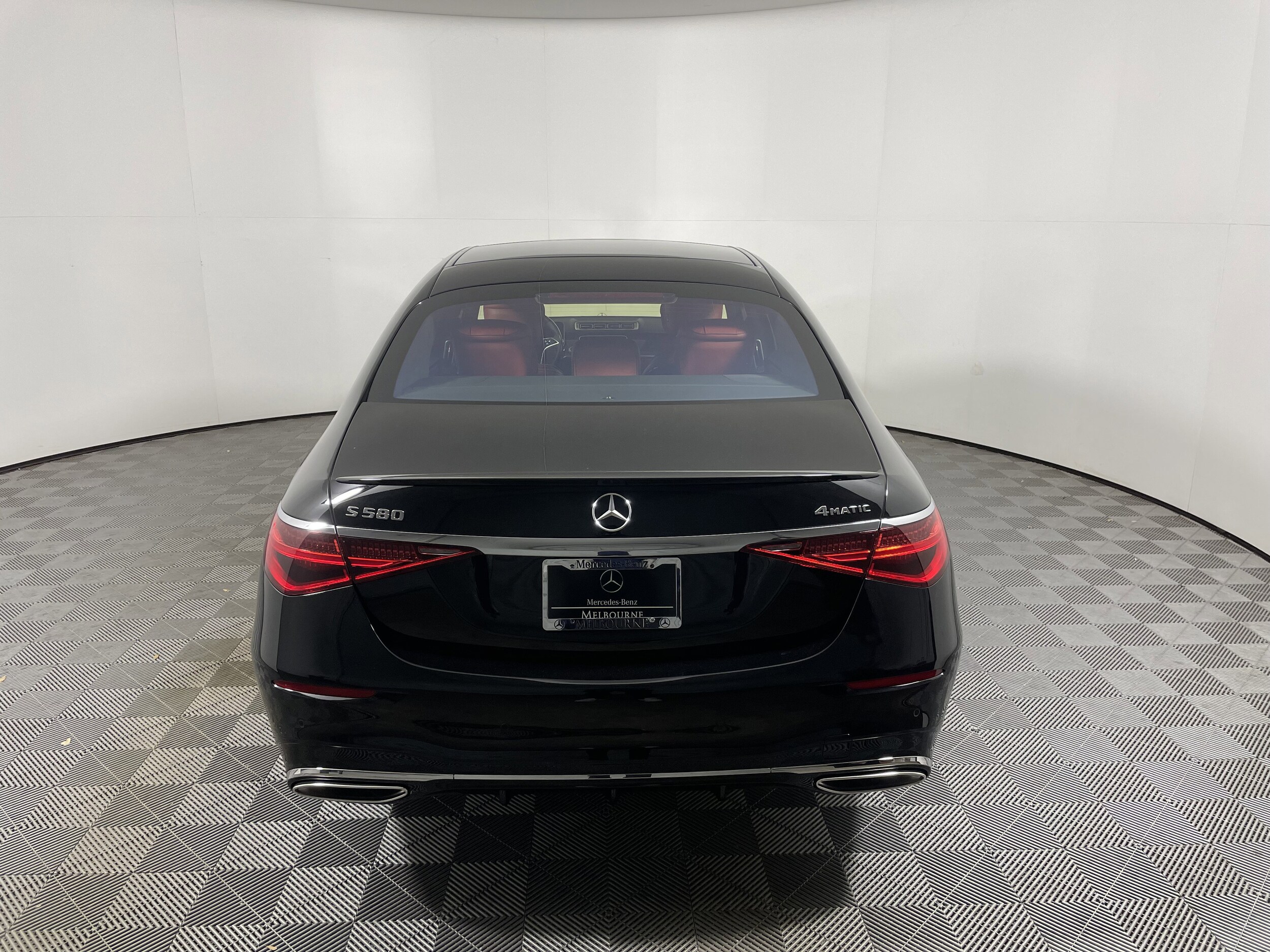 2026 Mercedes Benz S 580 4MATIC photo 4