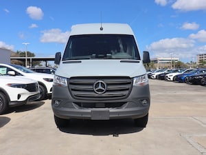 2025 Mercedes-Benz Sprinter 2500 High Roof 4-Cyl Diesel HO Van Cargo Van