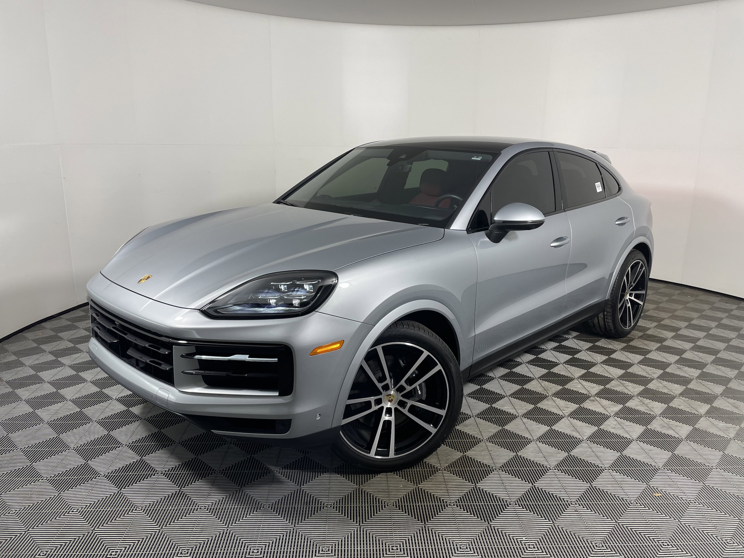 2024 Porsche Cayenne Coup Base