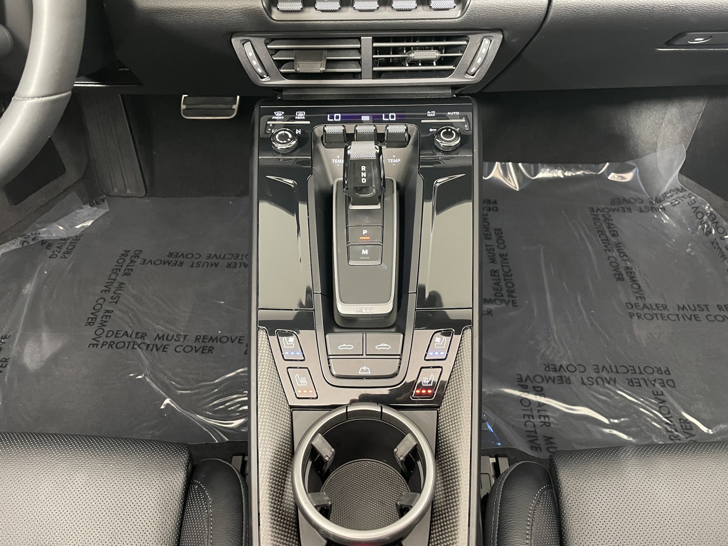 2025 Porsche 911 - Photo 20