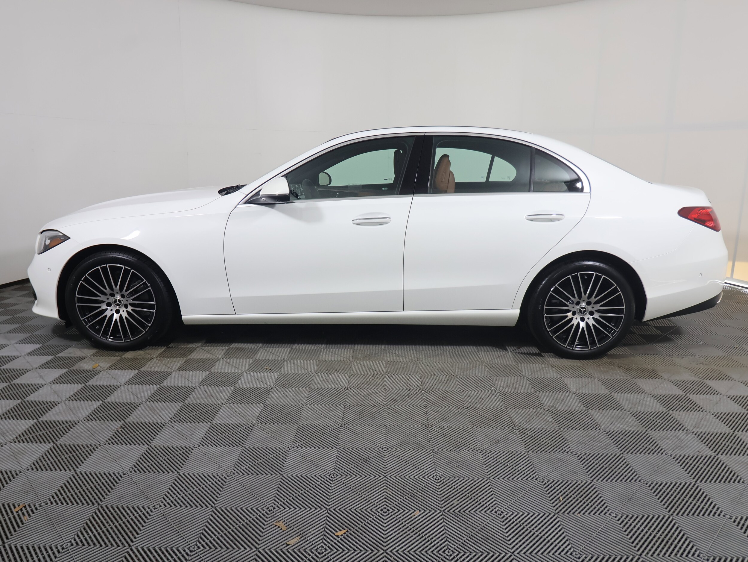 2025 Mercedes Benz C 300 photo 2