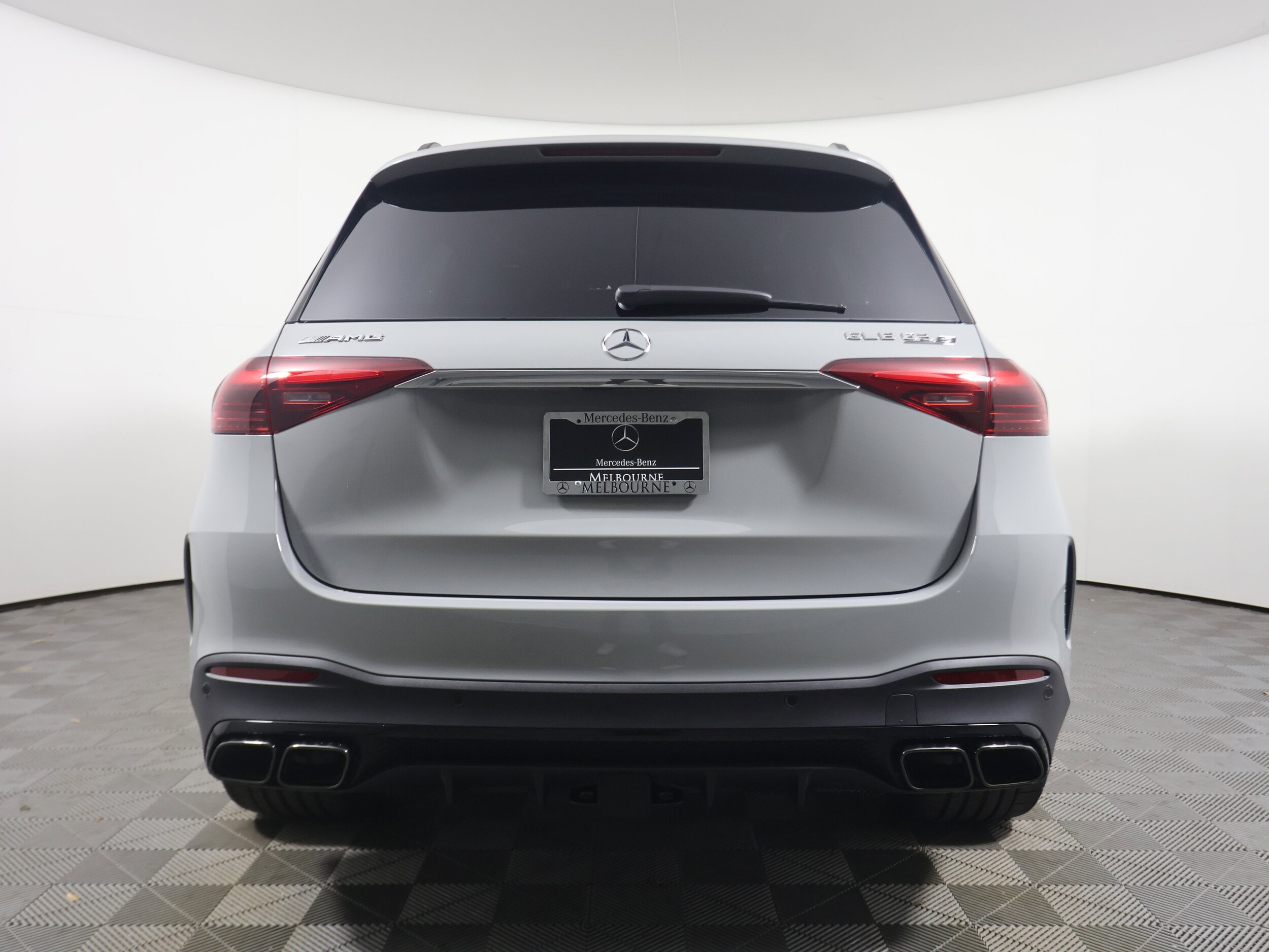 2025 Mercedes Benz GLE AMG 63 S photo 4