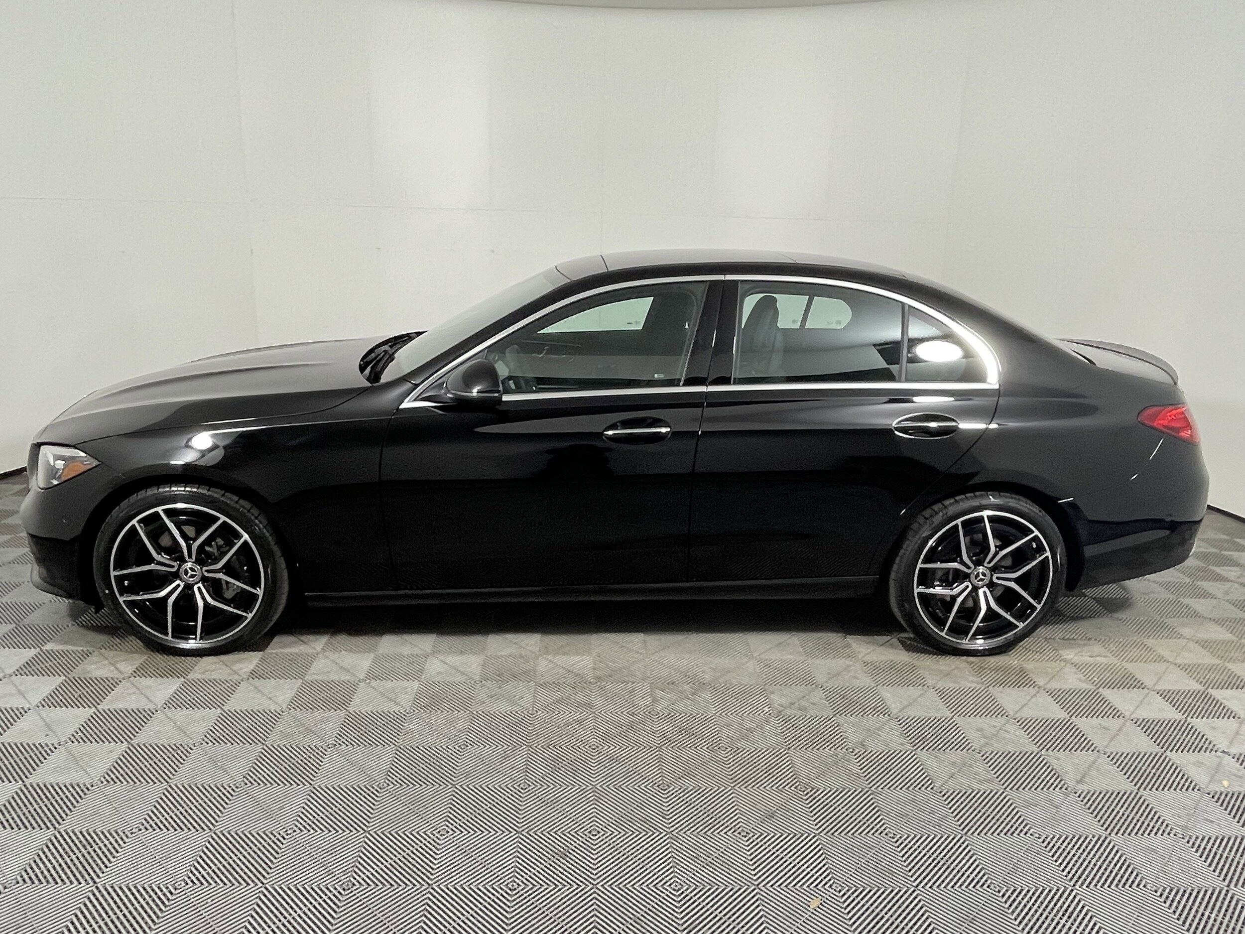 2026 Mercedes Benz C 300 Sedan photo 2