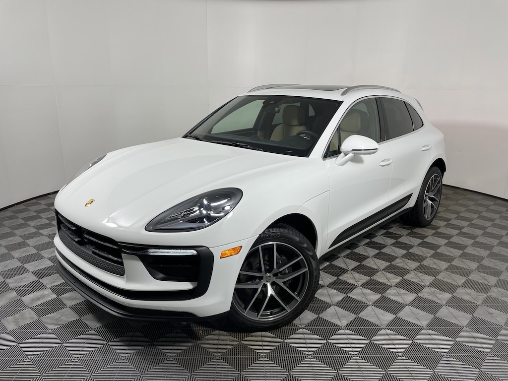 Used 2025 Porsche Macan SUV