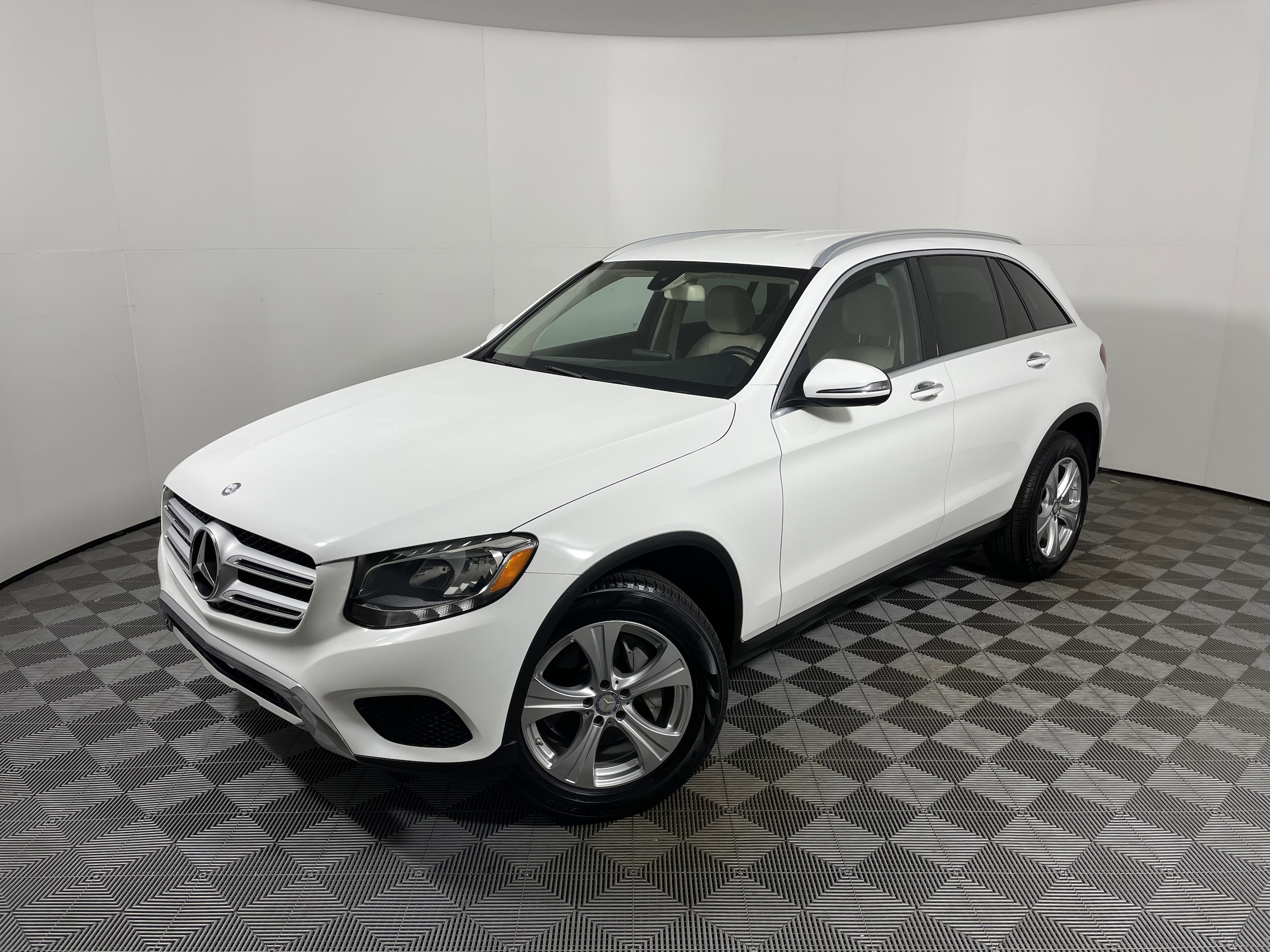 2016 Mercedes-Benz GLC GLC300