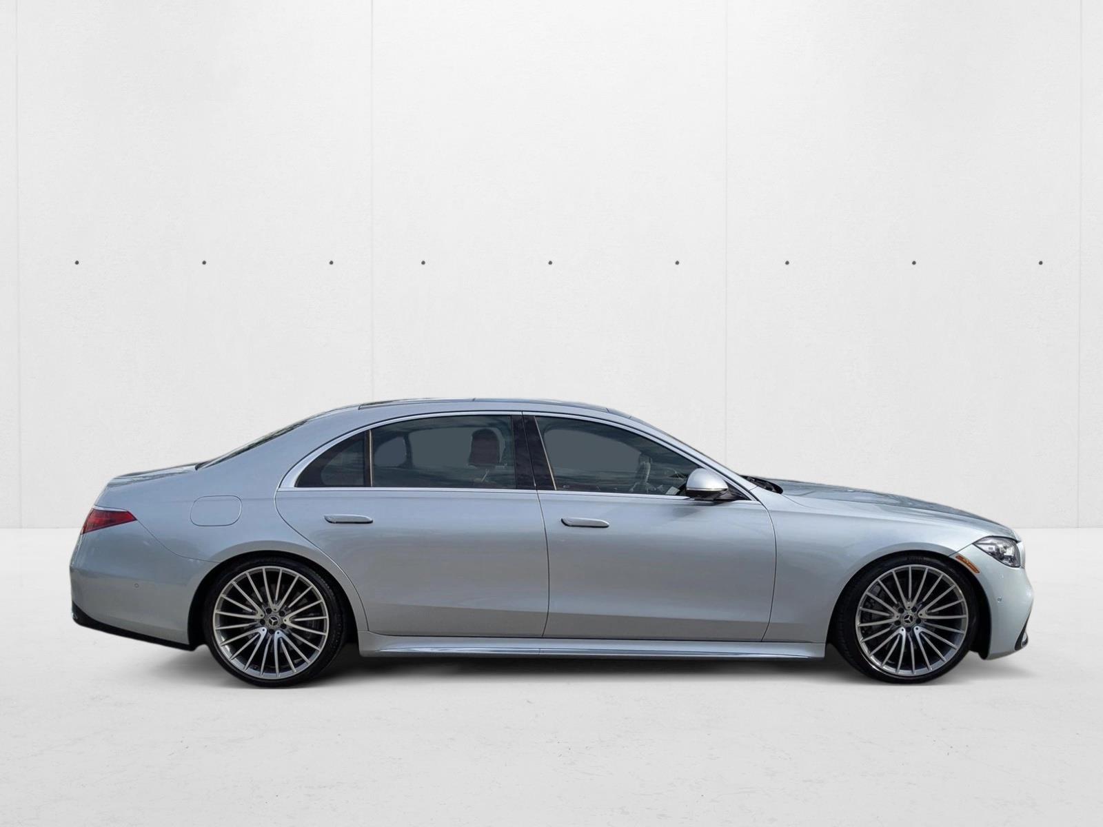 2022 Mercedes Benz S 500 4MATIC photo 4