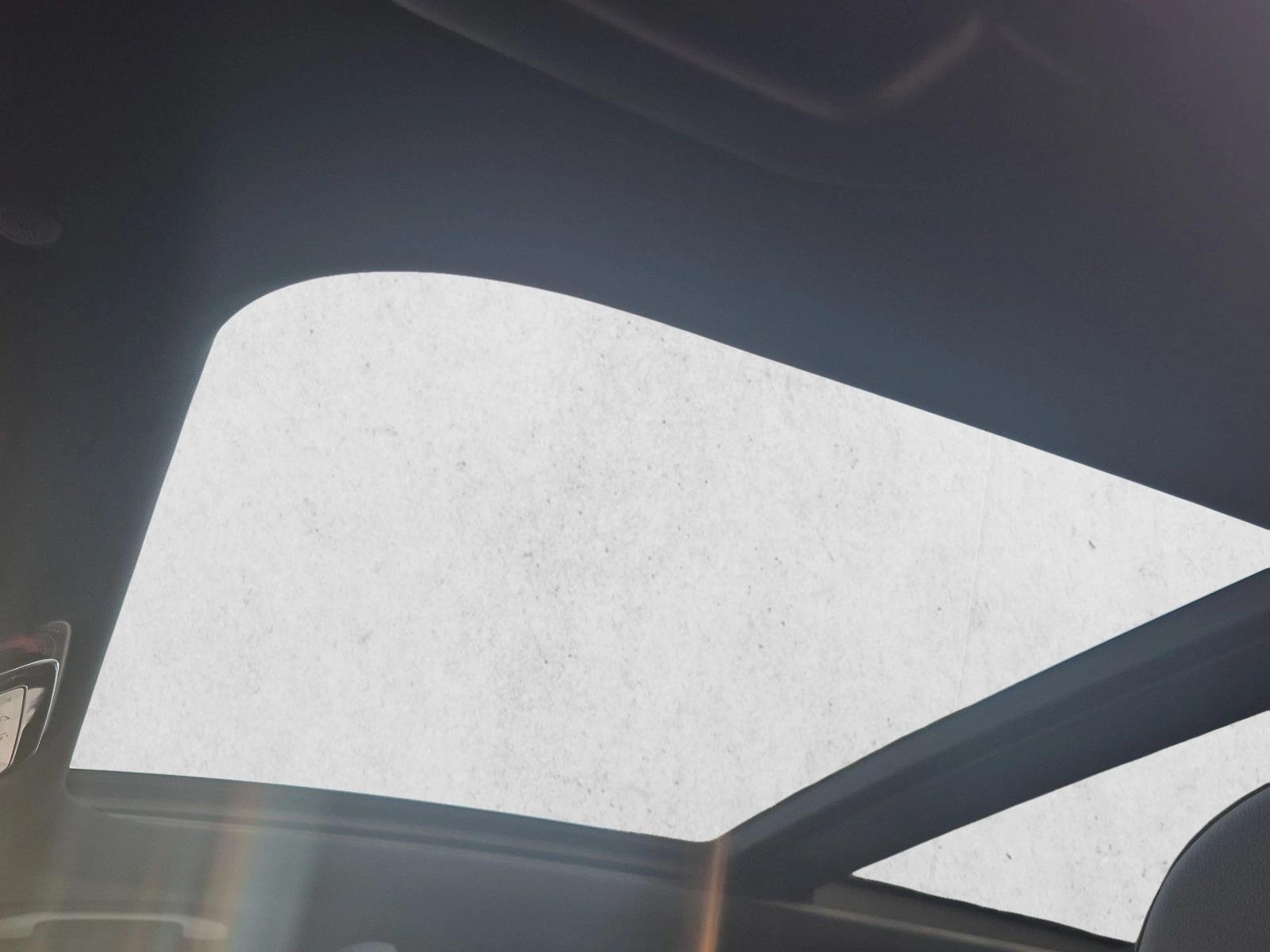 2026 Mercedes-Benz GLC Base - Photo 16