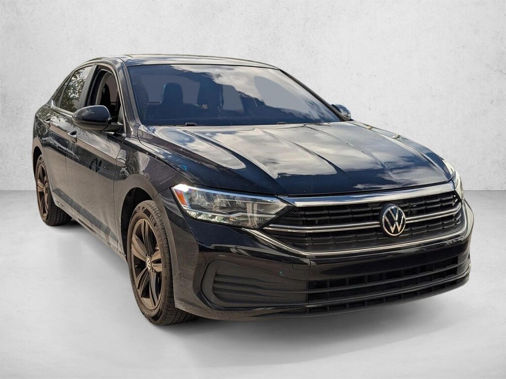 Used 2024 Volkswagen Jetta 1.5T SE Sedan