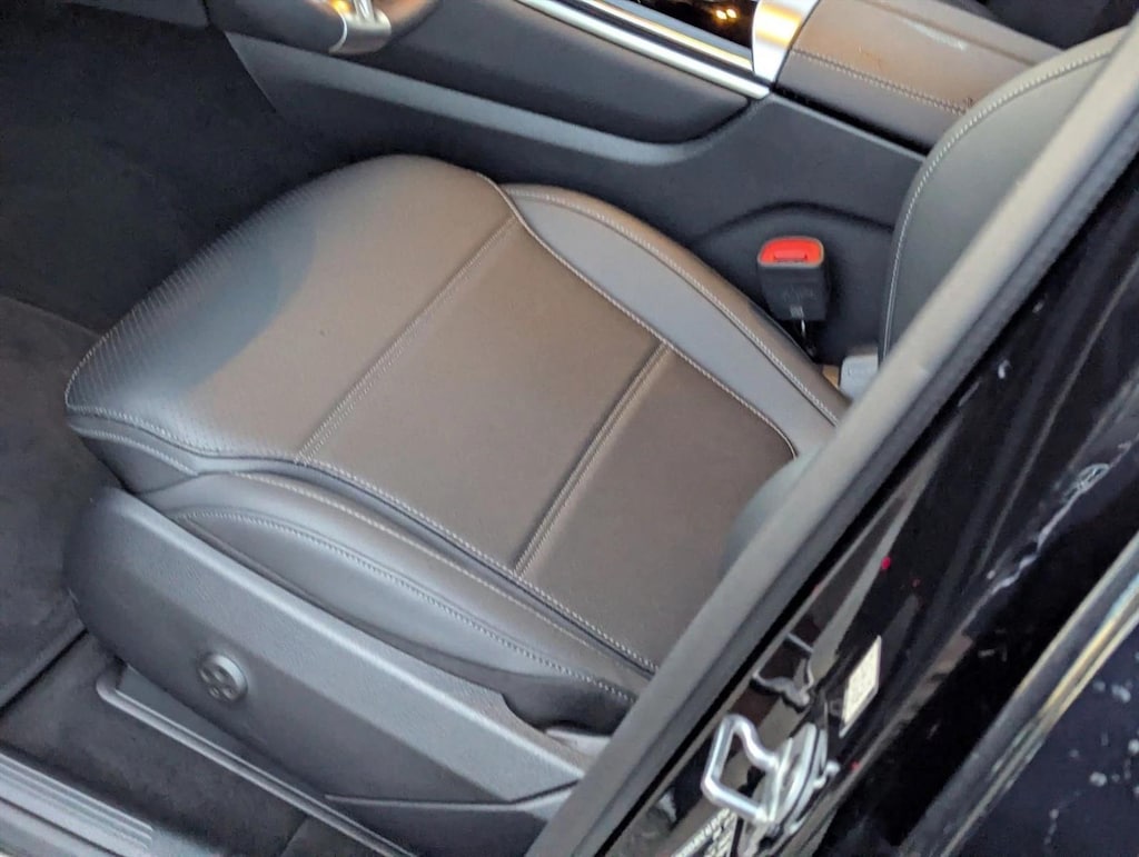 Used 2026 Mercedes-Benz GLC 4MATIC SUV