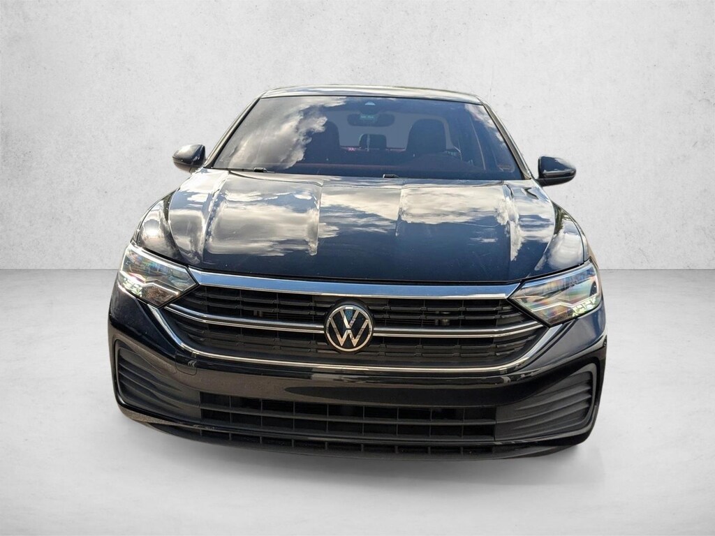 Used 2024 Volkswagen Jetta 1.5T SE Sedan
