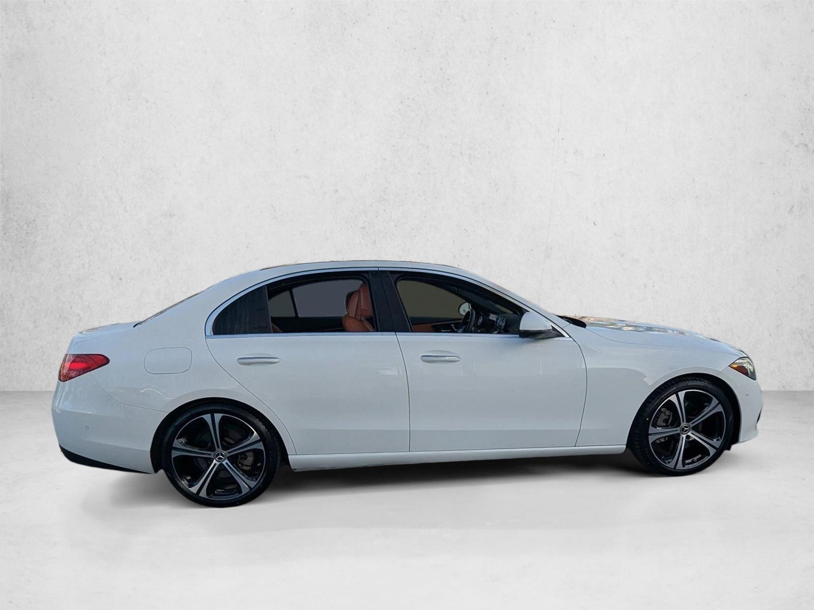 2022 Mercedes Benz C 300 Sedan photo 4