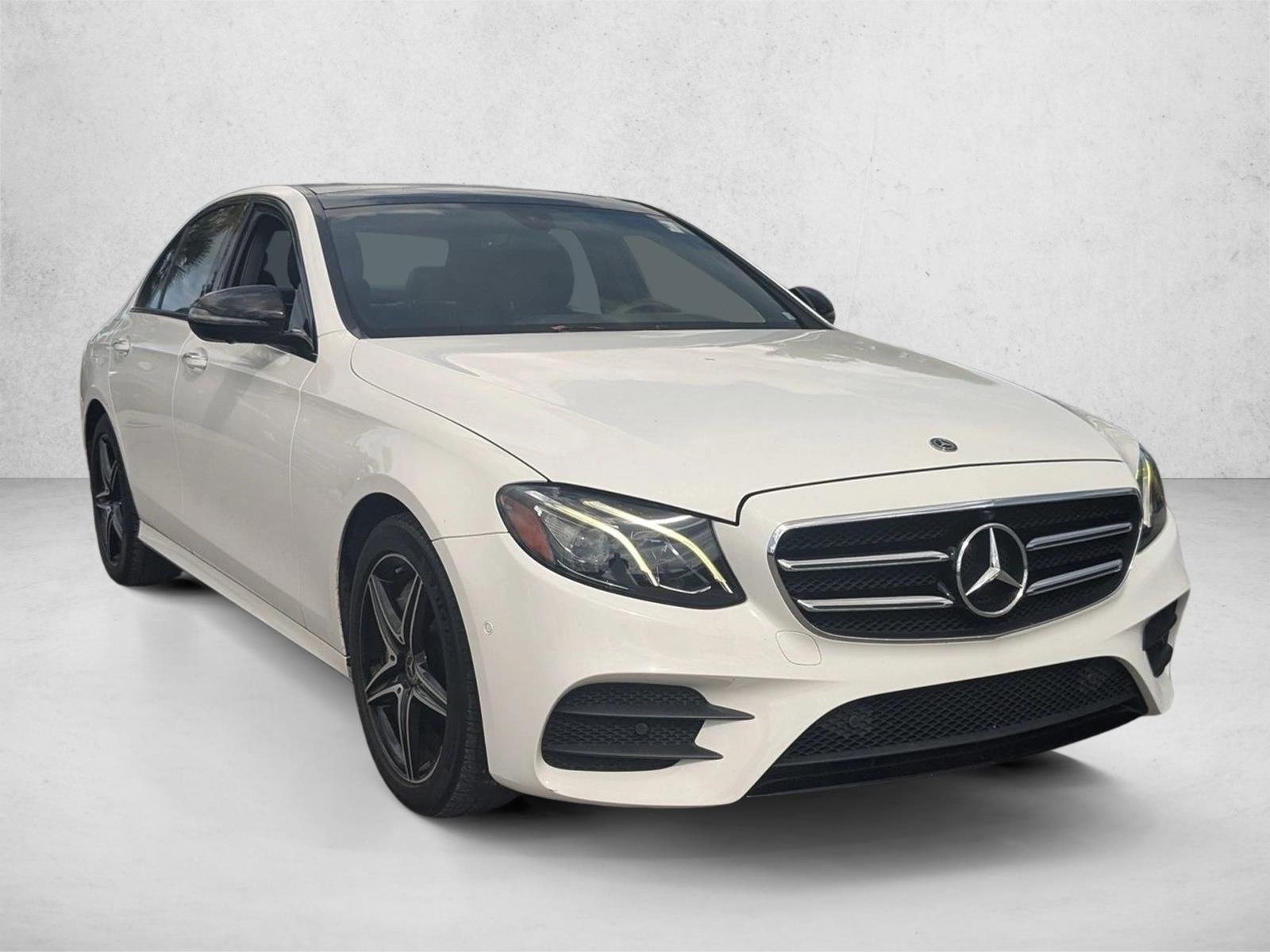 2019 Mercedes Benz E 450 4MATIC Sedan photo 3
