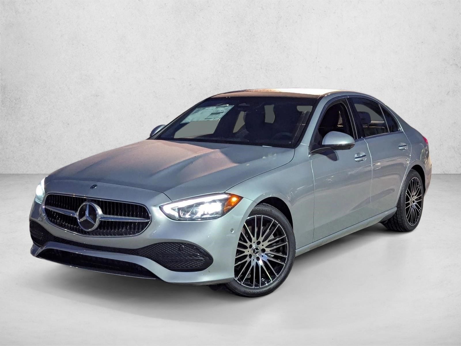 2025 Mercedes-Benz C-Class Sedan C 300's photo