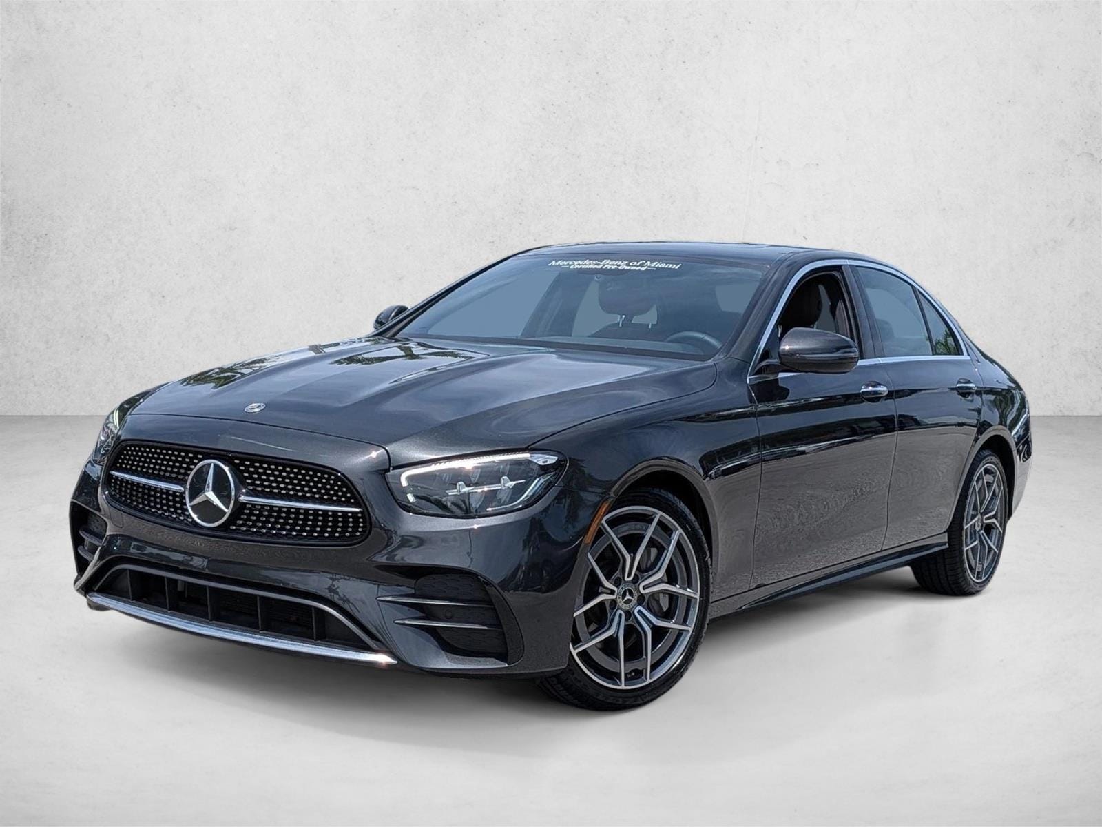 2022 Mercedes-Benz E-Class E350's photo