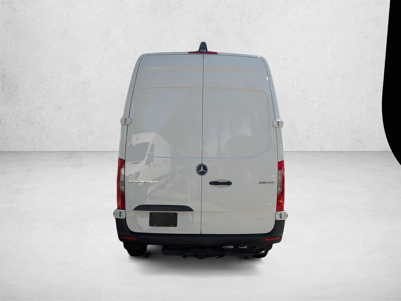 2026 Mercedes-Benz Sprinter Cargo Van Base - Photo 7