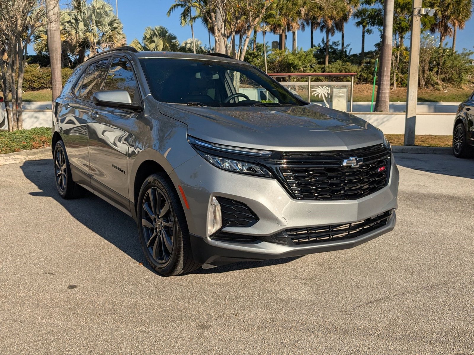 2024 Chevrolet Equinox RS photo 3