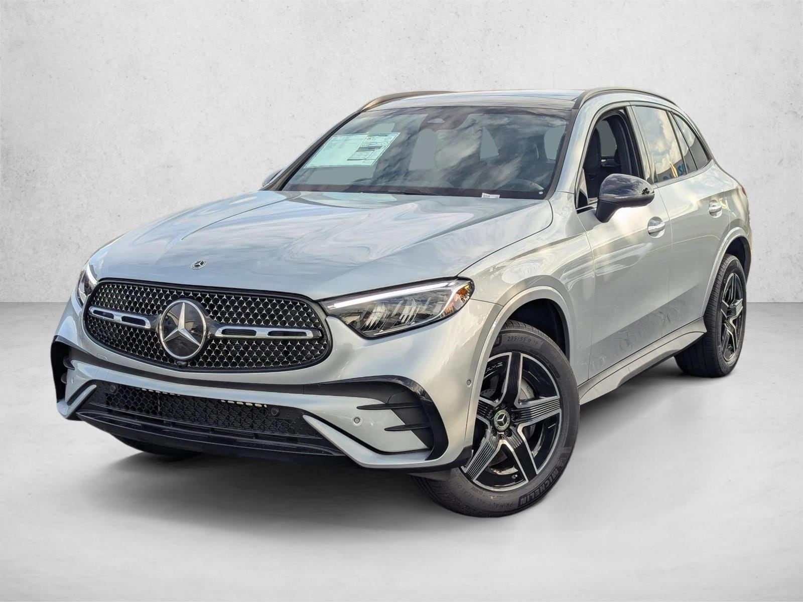 2026 Mercedes-Benz GLC Base's photo