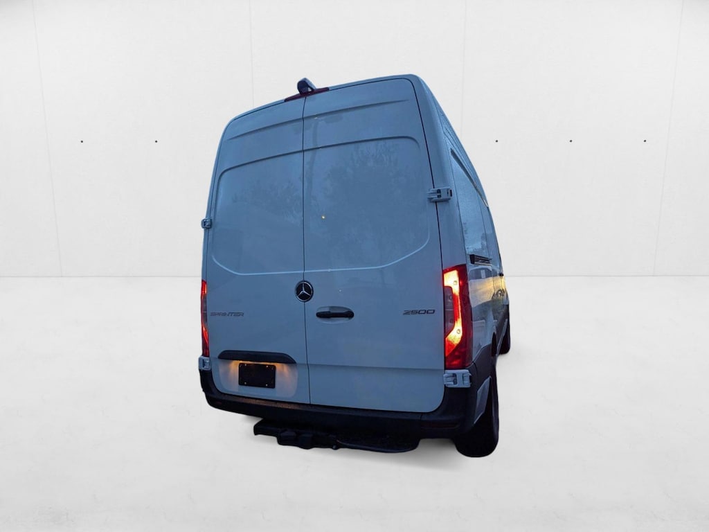 New 2025 Mercedes-Benz Sprinter Cargo Van 2500 Standard Roof I4 Diesel 144" RWD Van Cargo Van