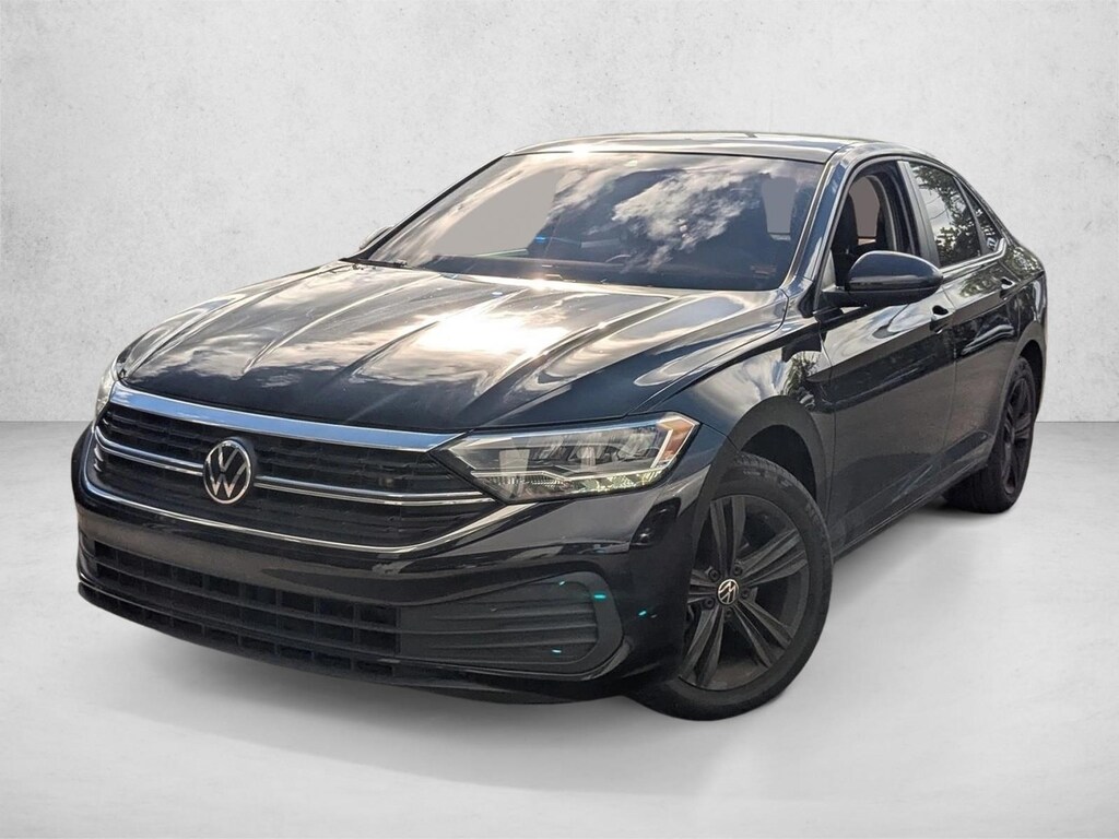Used 2024 Volkswagen Jetta 1.5T SE Sedan