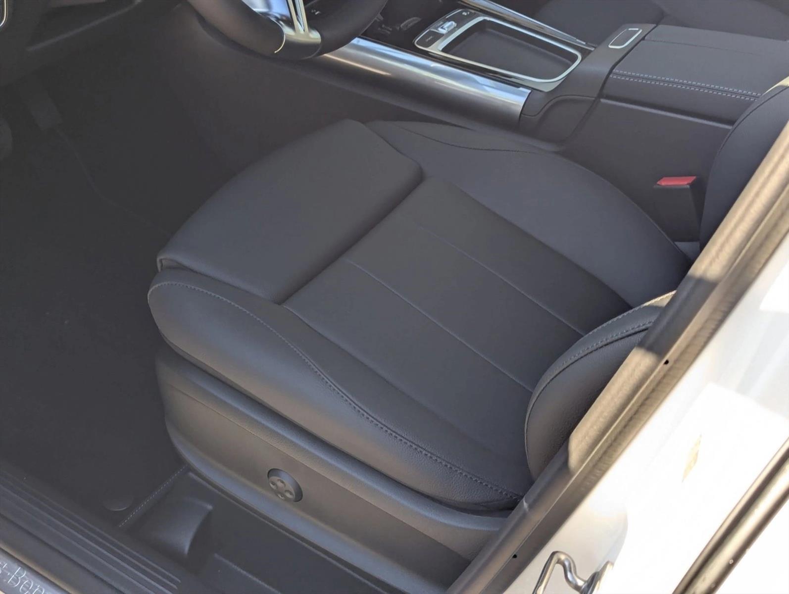 2026 Mercedes Benz GLA 250 photo 4
