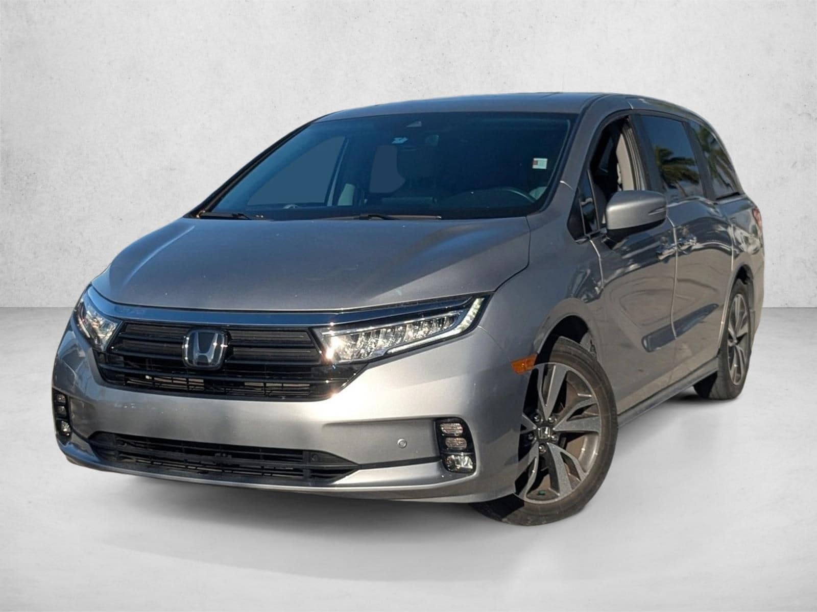 2023 Honda Odyssey Touring's photo