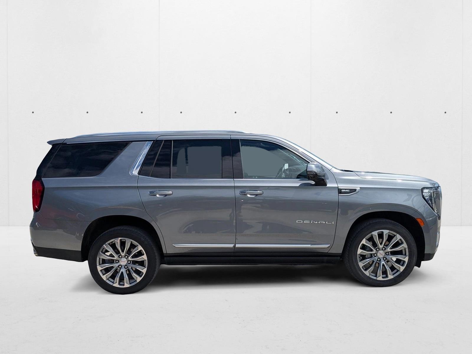 2021 Gmc Yukon Denali photo 2