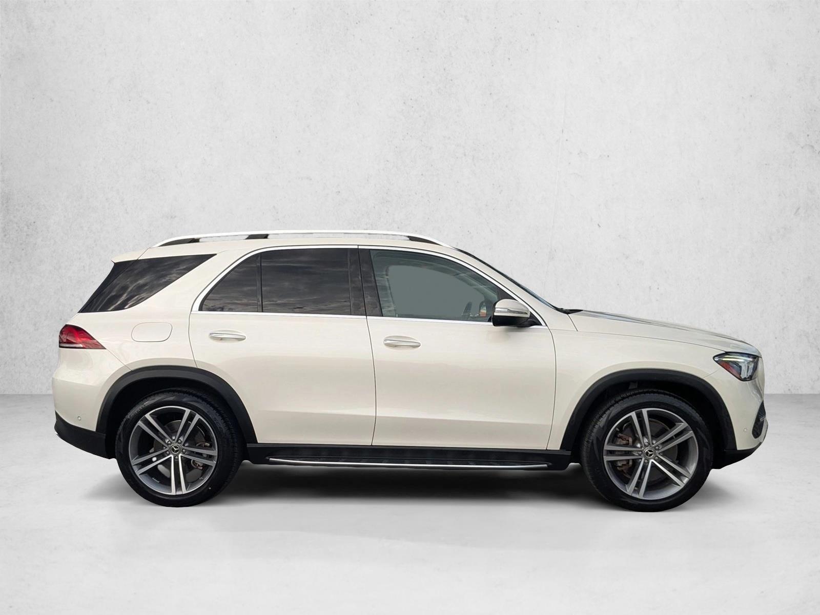 2022 Mercedes Benz GLE 450 4MATIC photo 2