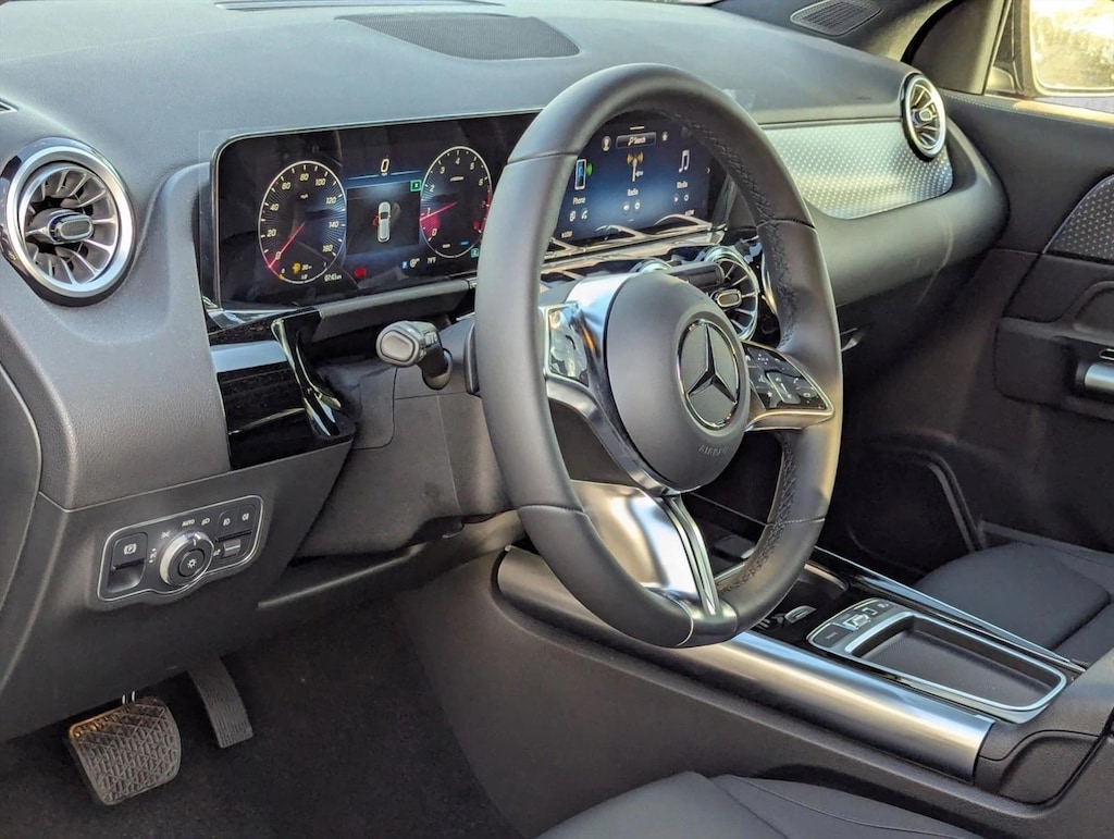 Used 2025 Mercedes-Benz