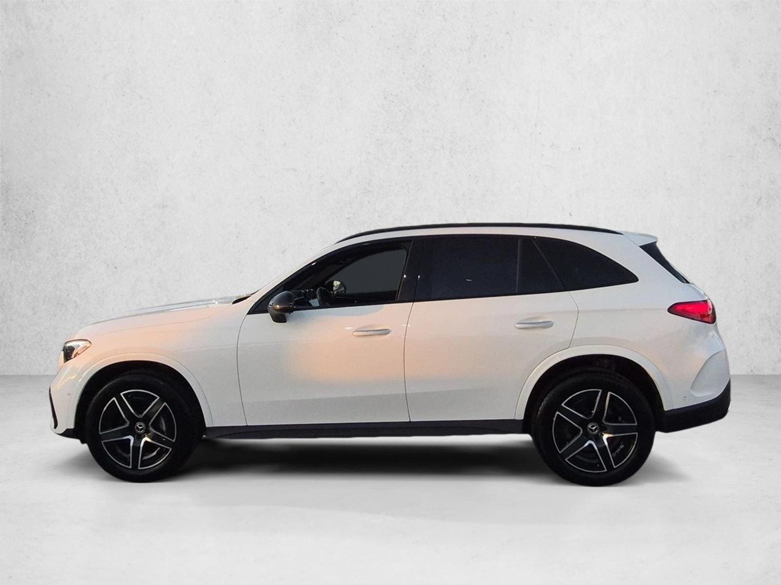 2026 Mercedes-Benz GLC Base - Photo 9