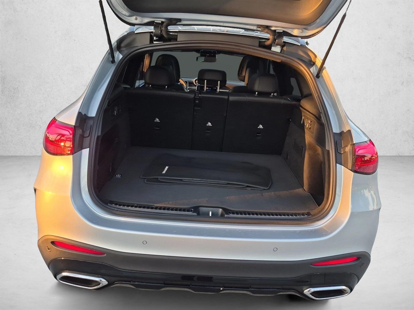 2026 Mercedes-Benz GLC Base - Photo 6