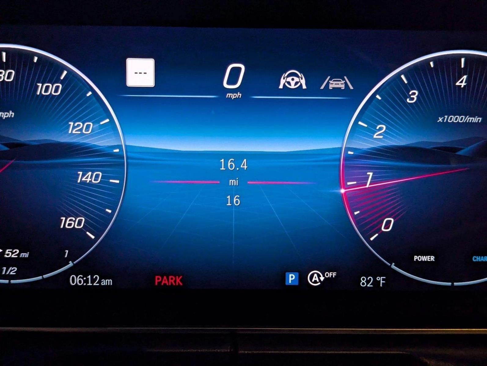 2025 Mercedes-Benz C-Class Sedan C 300 - Photo 10