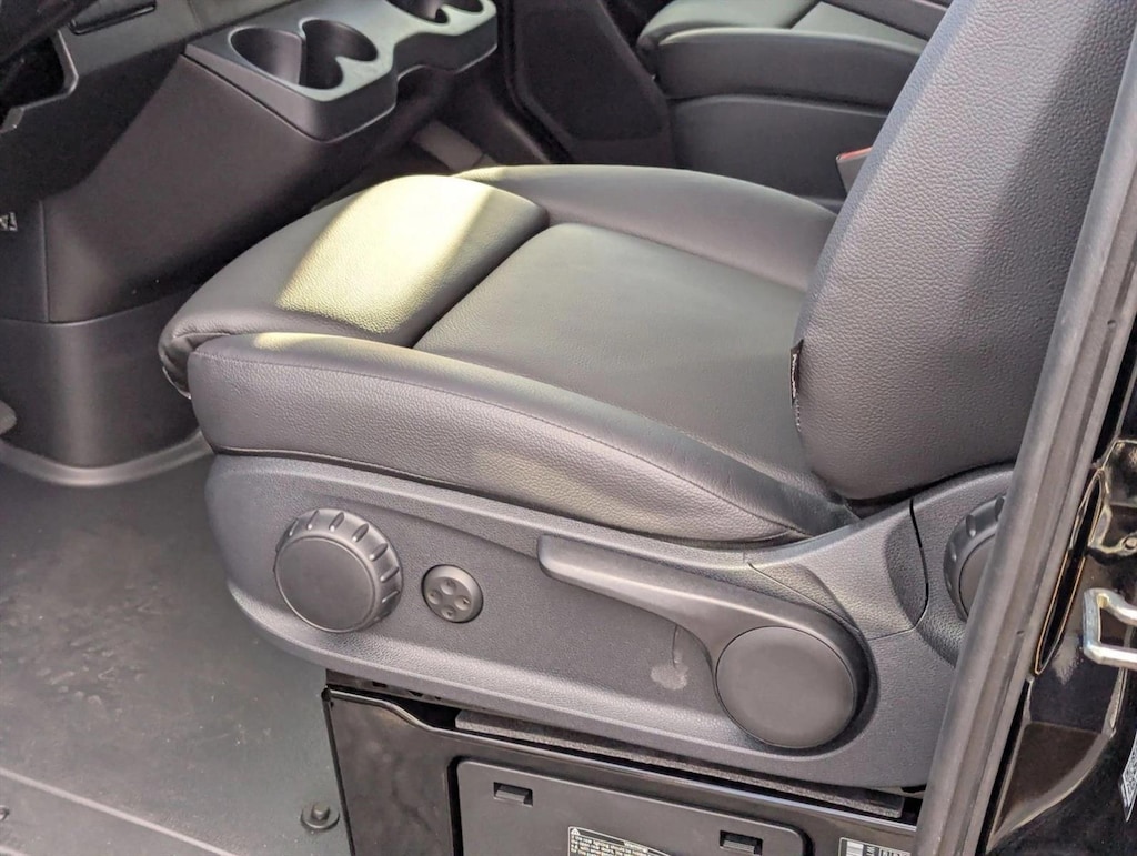 New 2025 Mercedes-Benz Sprinter Cargo Van 2500 Standard Roof I4 Diesel 144" RWD Van Cargo Van