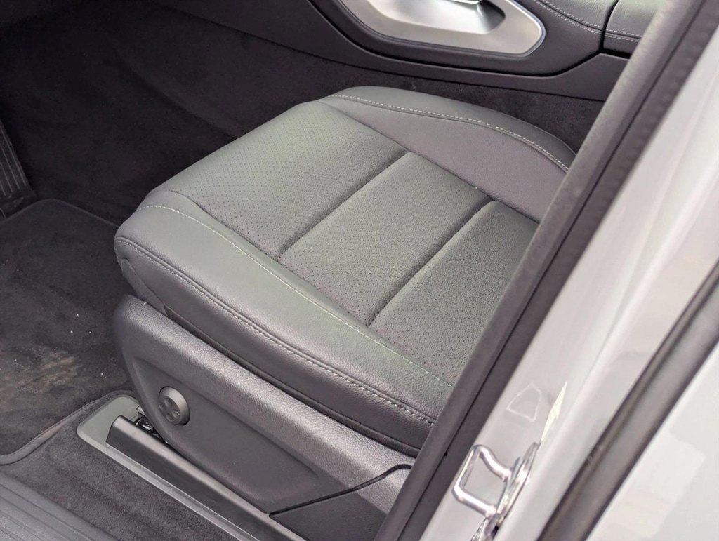 Used 2025 Mercedes-Benz