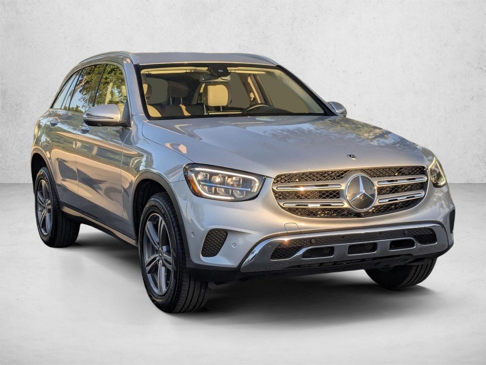2021 Mercedes Benz GLC 300 4MATIC photo 3
