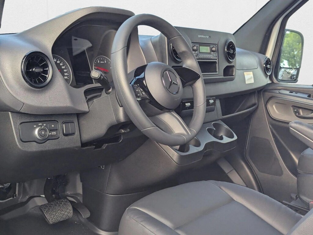 New 2025 Mercedes-Benz Sprinter Cargo Van 2500 Standard Roof I4 Diesel 144" RWD Van Cargo Van