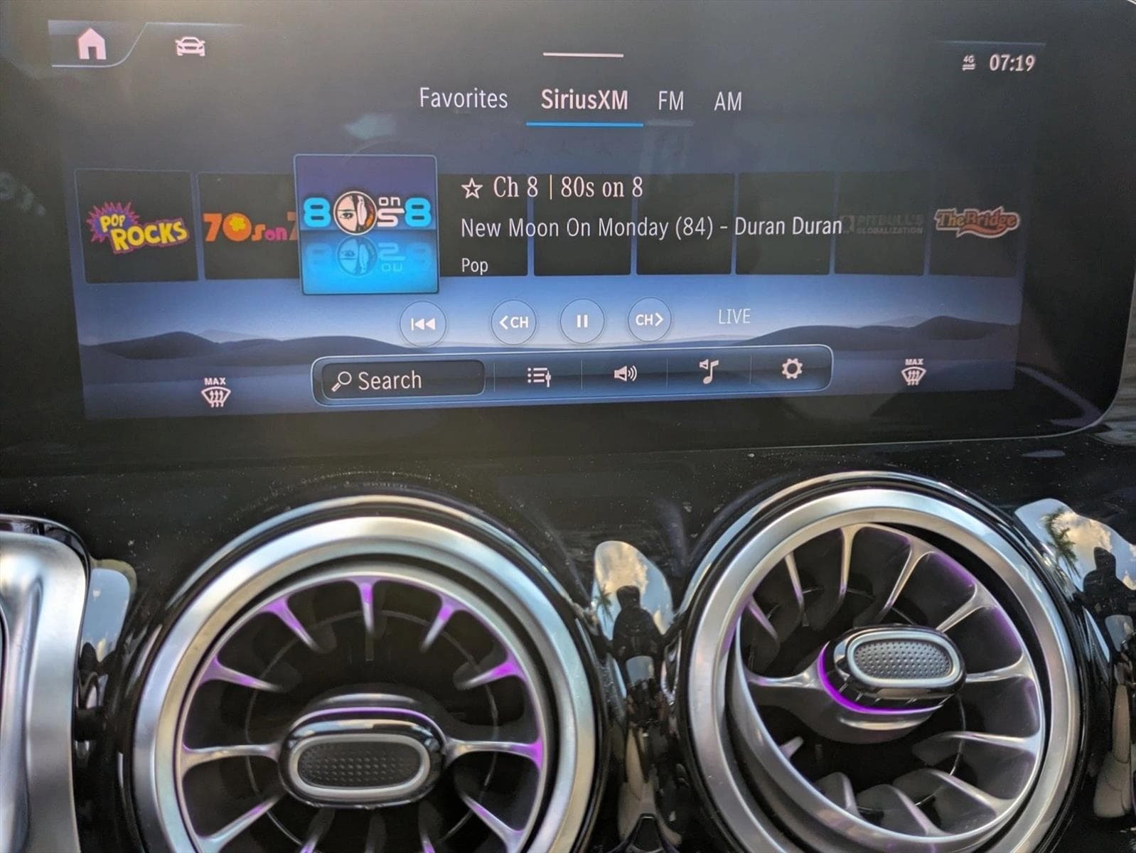2026 Mercedes-Benz GLB GLB 250 - Photo 13