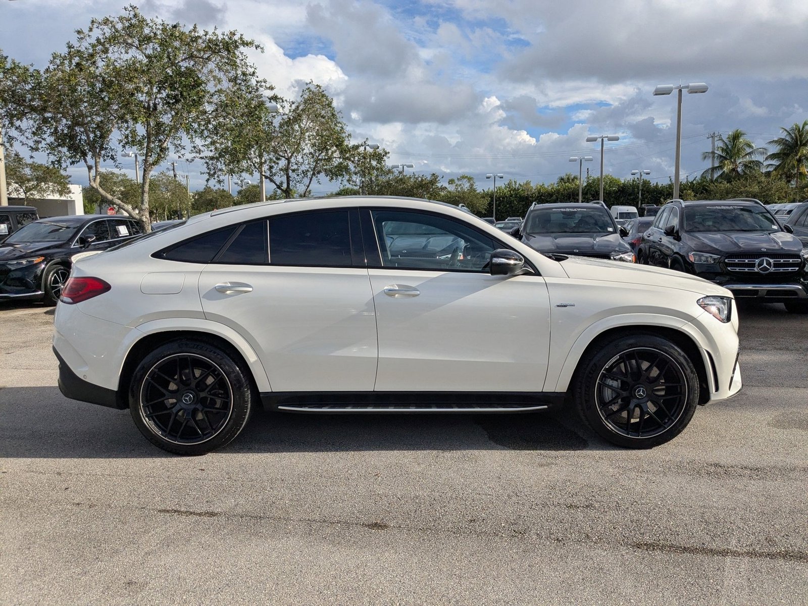 2022 Mercedes Benz GLE AMG 53 photo 3