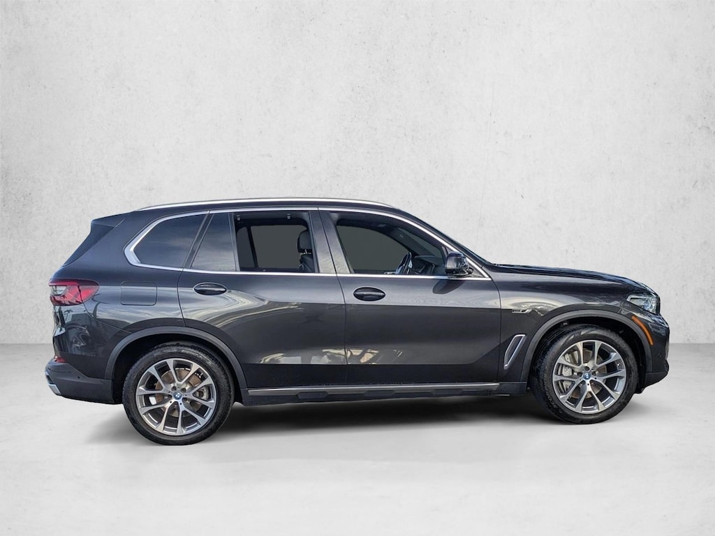 Used 2022 BMW X5 xDrive45e SUV