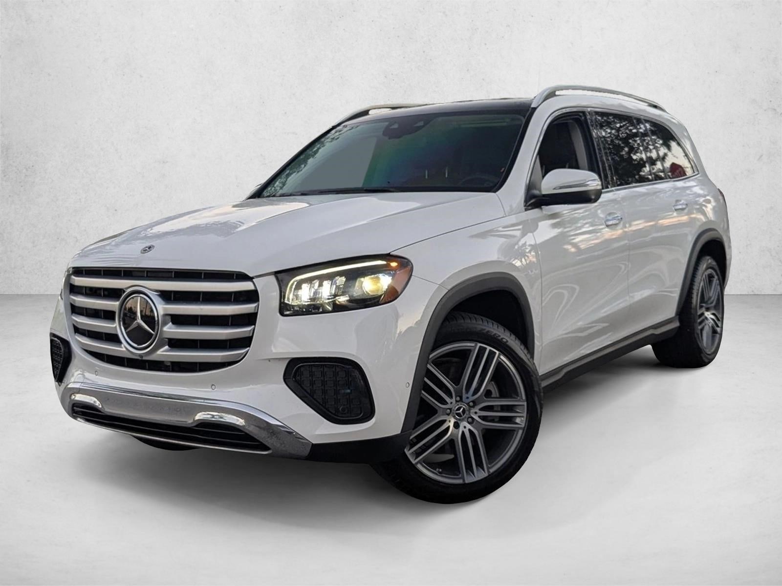 2024 Mercedes-Benz GLS Base's photo