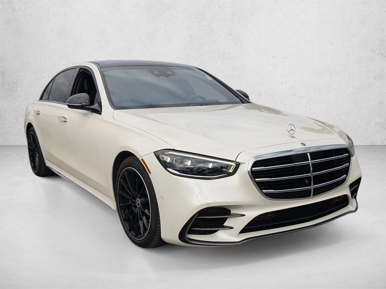 2023 Mercedes Benz S 580 4MATIC photo 3