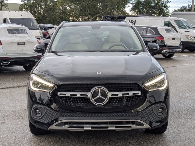 2022 Mercedes Benz GLA 250 photo 2