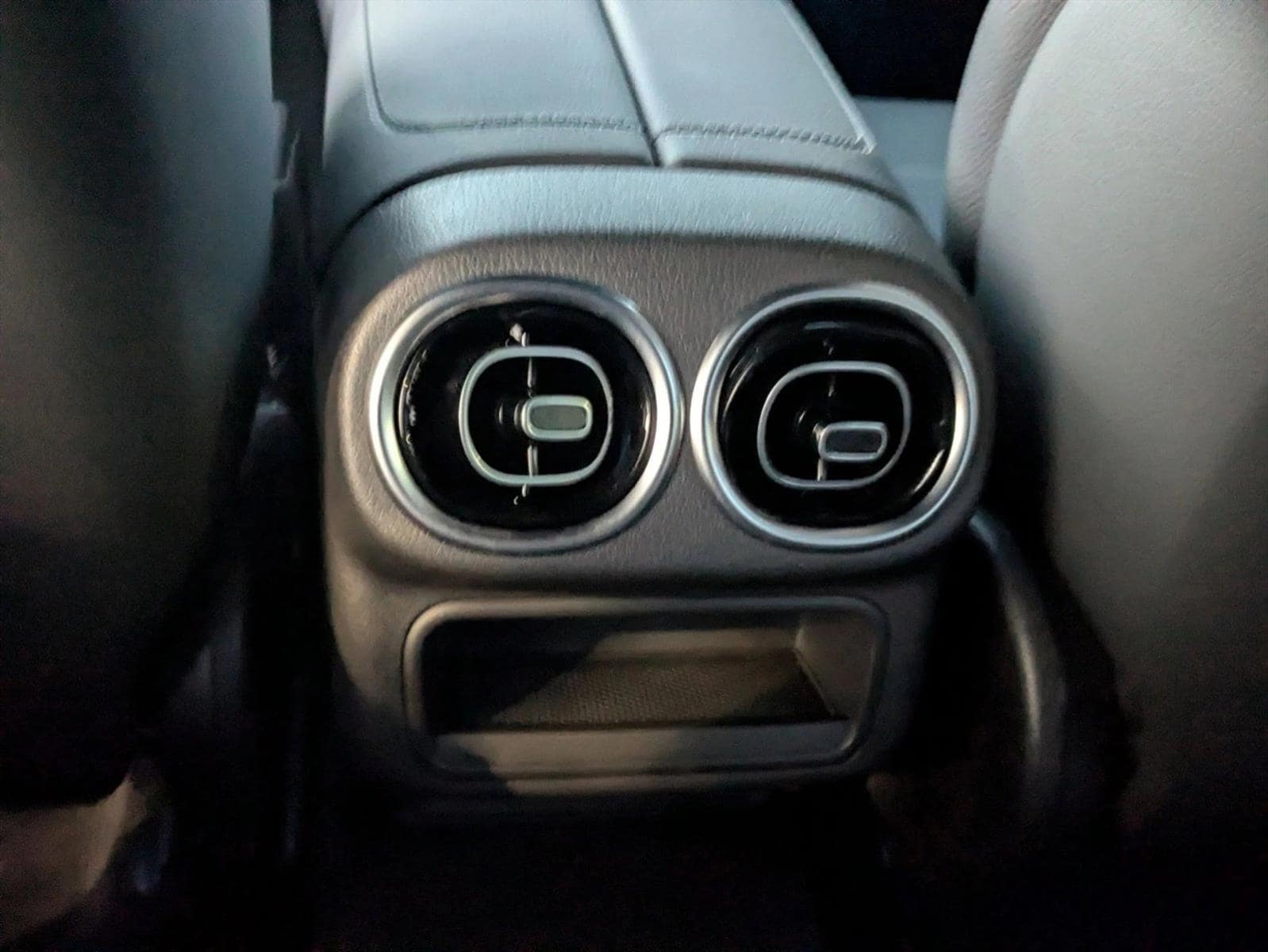 2026 Mercedes-Benz GLC Base - Photo 16
