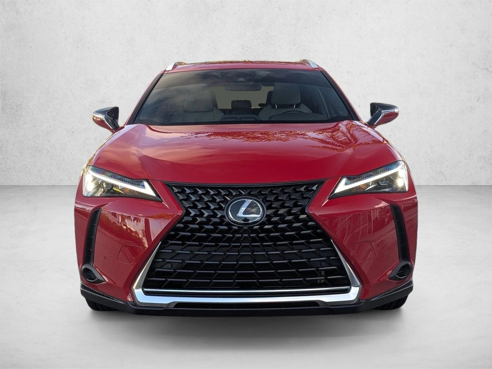 2024 Lexus UX 250h photo 2