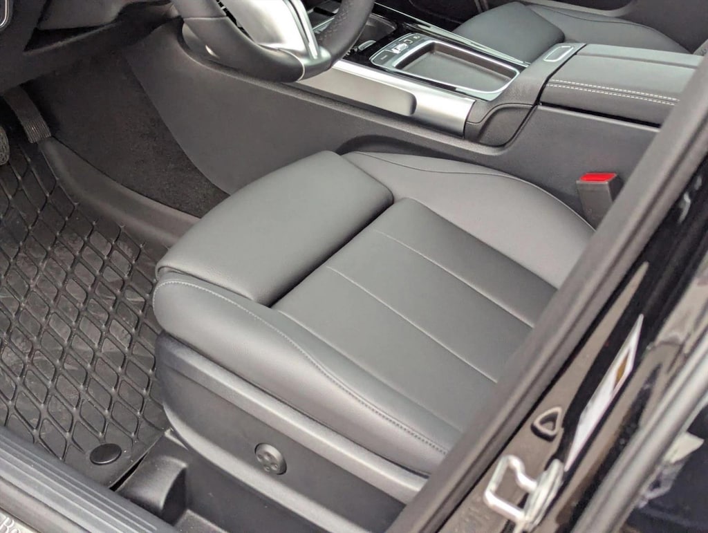 Used 2025 Mercedes-Benz