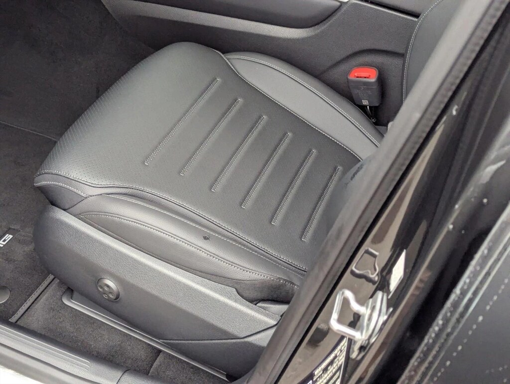 New 2026 Mercedes-Benz GLC 300 GLC 300 4MATIC ® SUV SUV