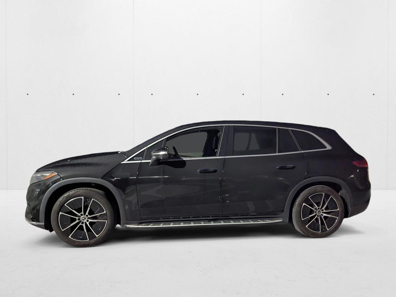 2023 Mercedes Benz EQS SUV 450 photo 3