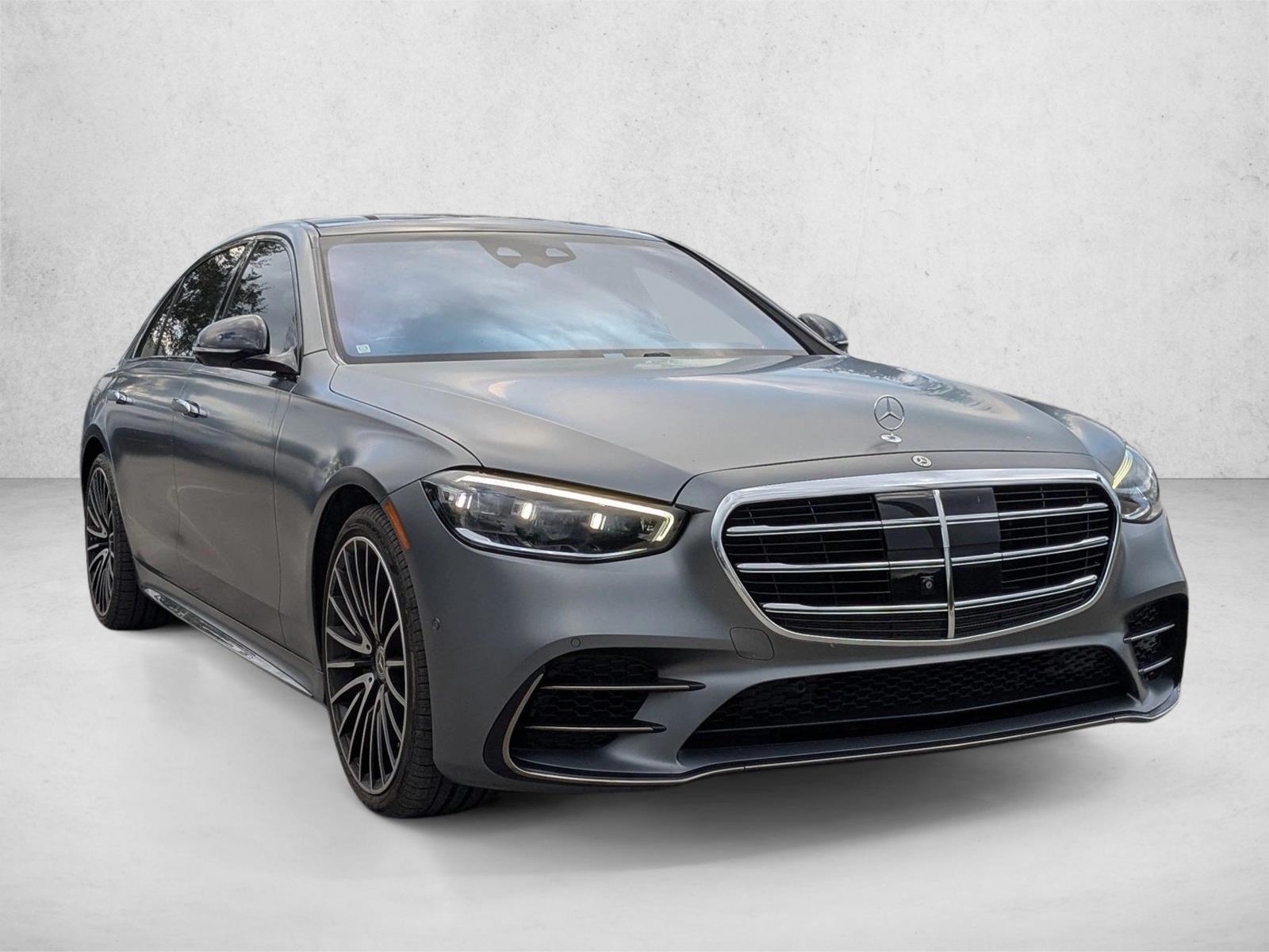 2023 Mercedes Benz S 580 4MATIC photo 3
