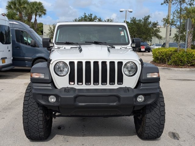 Used 2022 Jeep Wrangler Unlimited Altitude with VIN 1C4HJXDG6NW173493 for sale in Miami, FL